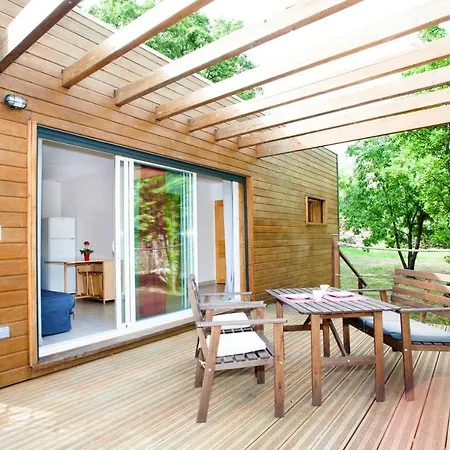 Vakantiehuis With One Bedroom In Villediparaso With Furnished Terrace 18 Km From The Beach